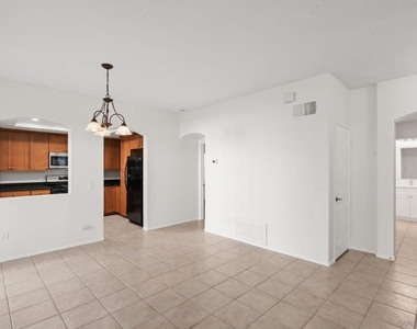 1898 Matin Cir - Photo Thumbnail 7