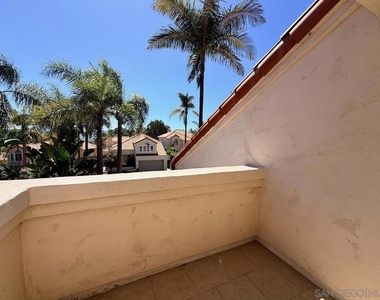 12973 Caminito Pointe Del Mar - Photo Thumbnail 30