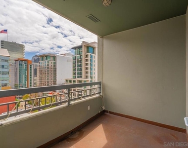 300 W Beech St - Photo Thumbnail 16