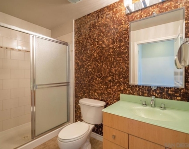300 W Beech St - Photo Thumbnail 20