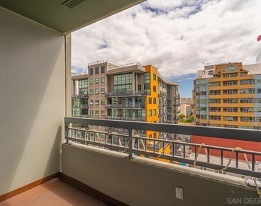 300 W Beech St - Photo Thumbnail 17
