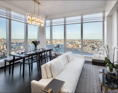 252 South Street - Photo Thumbnail 1