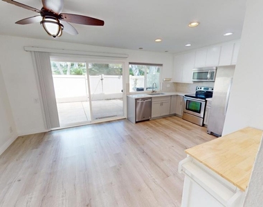 588 Rio Grande Circle - Photo Thumbnail 7