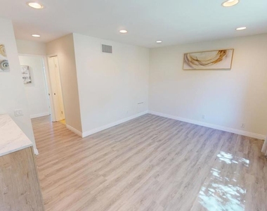 588 Rio Grande Circle - Photo Thumbnail 24