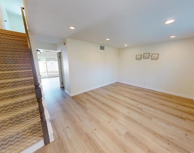 588 Rio Grande Circle - Photo Thumbnail 2