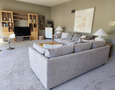 38941 Kilimanjaro Drive - Photo Thumbnail 3