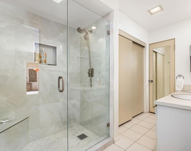 38941 Kilimanjaro Drive - Photo Thumbnail 26