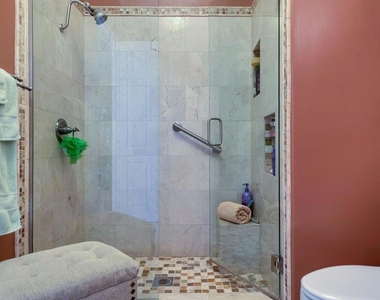 50750 Santa Rosa Plaza - Photo Thumbnail 6