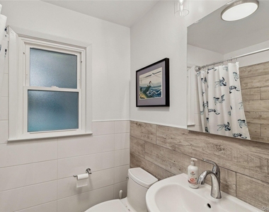 990 Three Waters Lane - Photo Thumbnail 15