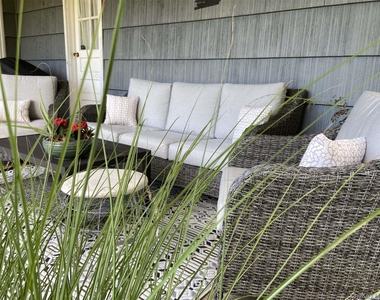 990 Three Waters Lane - Photo Thumbnail 16
