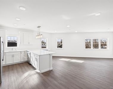 227 4th Avenue - Photo Thumbnail 2