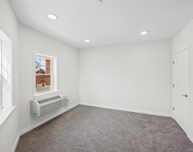 227 4th Avenue - Photo Thumbnail 11