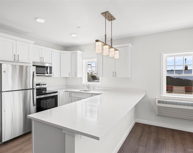 227 4th Avenue - Photo Thumbnail 5