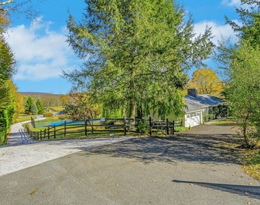 90 Cushman - Photo Thumbnail 1