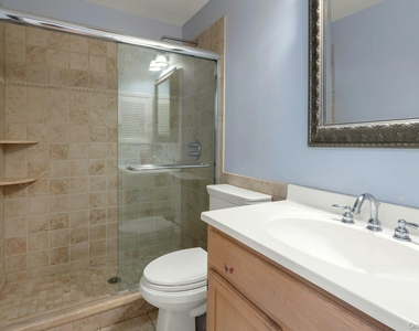 90 Cushman - Photo Thumbnail 27