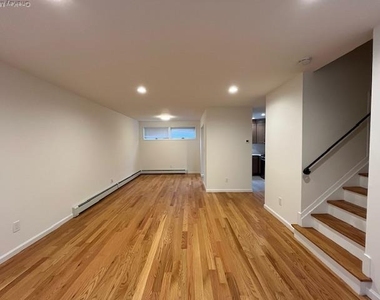 42 Sintsink Drive E - Photo Thumbnail 2