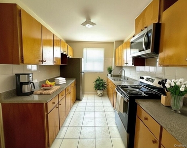 451 Fulton Avenue - Photo Thumbnail 3