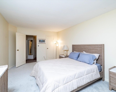 2 Fowler Avenue - Photo Thumbnail 11