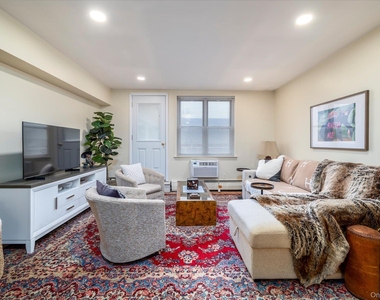2 Fowler Avenue - Photo Thumbnail 6