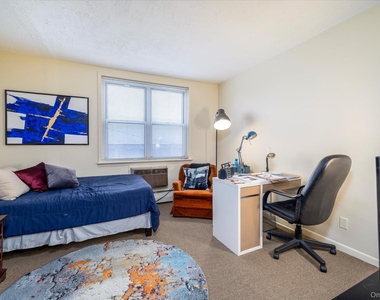 2 Fowler Avenue - Photo Thumbnail 9