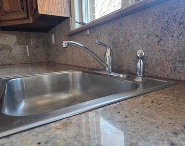 68 Kirkwood Road - Photo Thumbnail 3