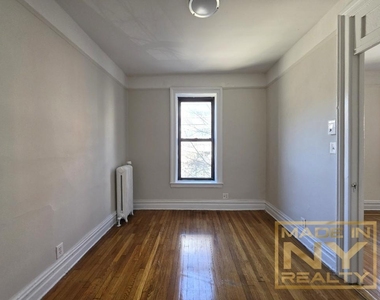 30-95 29th Street - Photo Thumbnail 6