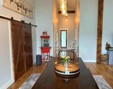 22887 Hopeful Lane - Photo Thumbnail 4