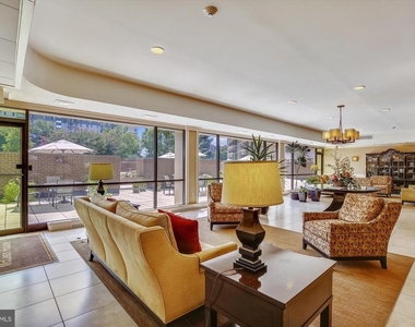 6800 Fleetwood Road - Photo Thumbnail 24
