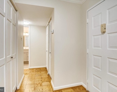 6800 Fleetwood Road - Photo Thumbnail 3