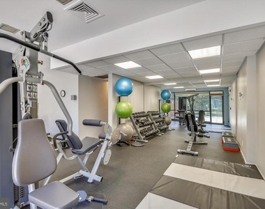 6800 Fleetwood Road - Photo Thumbnail 26
