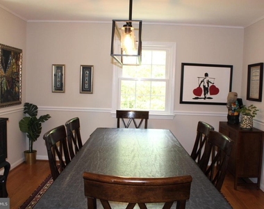 3606 Barkley Drive - Photo Thumbnail 2