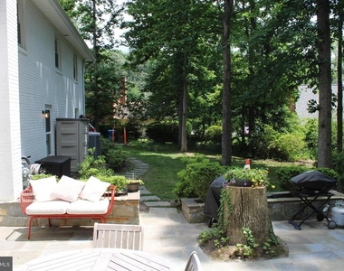 3606 Barkley Drive - Photo Thumbnail 19