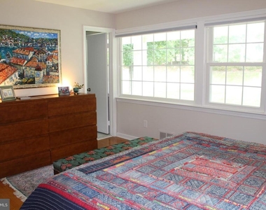 3606 Barkley Drive - Photo Thumbnail 7