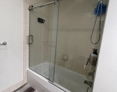 511 N Broad Street - Photo Thumbnail 42