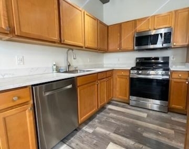 511 N Broad Street - Photo Thumbnail 44