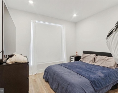 3836 Haverford Avenue - Photo Thumbnail 7