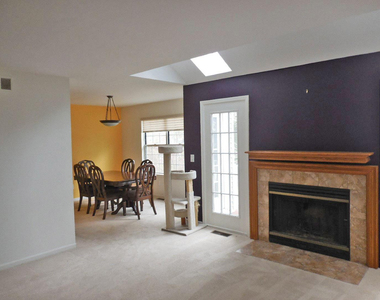 4314 Hillside Drive - Photo Thumbnail 3