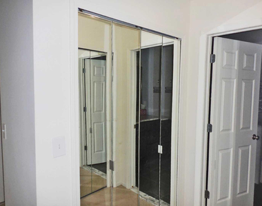 4314 Hillside Drive - Photo Thumbnail 9