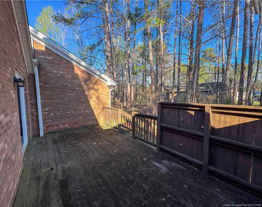 499 Coronation Drive - Photo Thumbnail 20