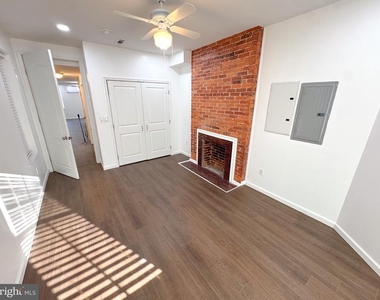 910 N 41st Street - Photo Thumbnail 8