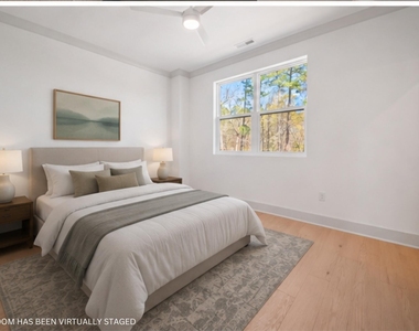 1143 Booth Park Boulevard - Photo Thumbnail 3
