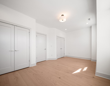 1143 Booth Park Boulevard - Photo Thumbnail 14