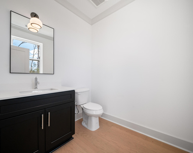 1143 Booth Park Boulevard - Photo Thumbnail 11