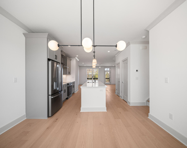 1143 Booth Park Boulevard - Photo Thumbnail 10