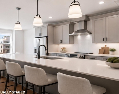 1143 Booth Park Boulevard - Photo Thumbnail 1