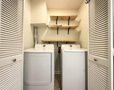 5620 Bridgetowne Way - Photo Thumbnail 9