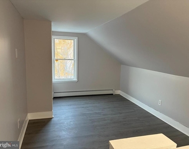 404 Mahoning Street - Photo Thumbnail 7