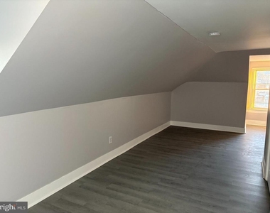 404 Mahoning Street - Photo Thumbnail 8
