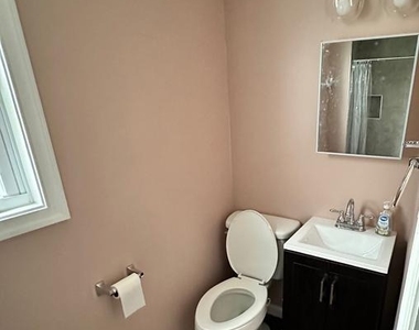 242 Grant Street - Photo Thumbnail 8