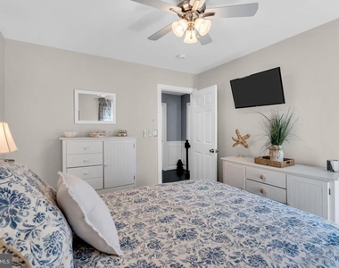 375 Kildare Drive - Photo Thumbnail 15